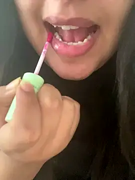 yassminsexy22 online show from September 2025 03:26:02 PM