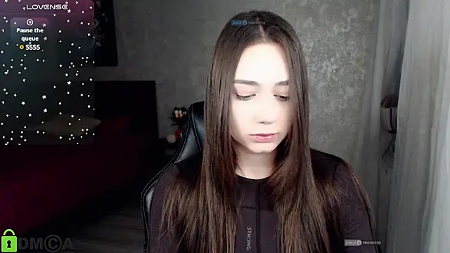 Mary Moonlight online show from December 2024 04:43:01 PM