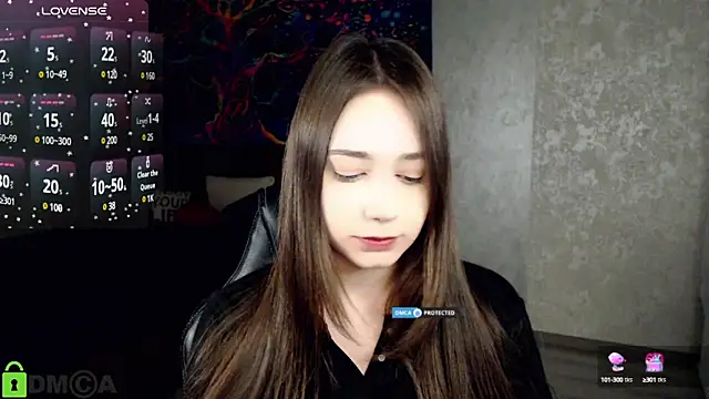 Mary Moonlight online show from February 2025 04:56:02 PM