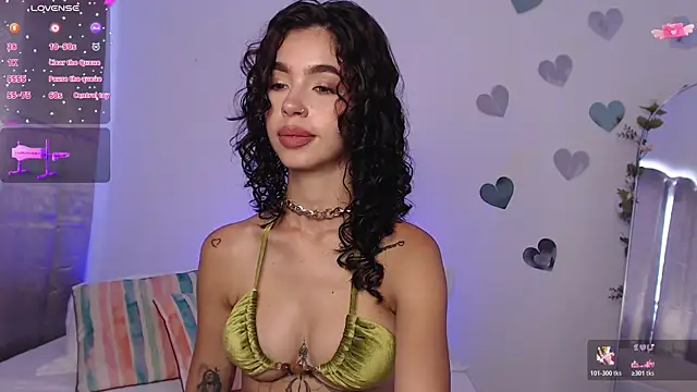 MarianaSnake online show from February 2026 09:43:01 PM