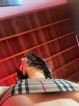 sweeet peach online show from April 2026 03:18:01 AM