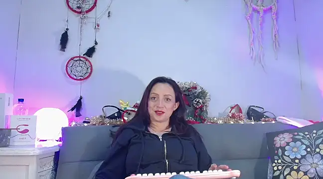 Snapshot of catalinamommyx chatting on December 2024 01:59:02 PM catalinamommyx online show from December 2024 01:59:02 PM