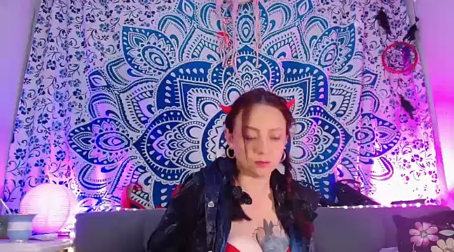 Snapshot of catalinamommyx chatting on January 2025 09:46:01 AM catalinamommyx online show from January 2025 09:46:01 AM