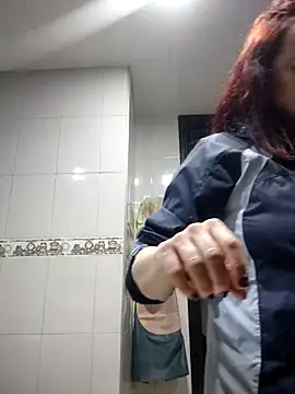 catalinamommyx online show from September 2025 01:30:01 AM