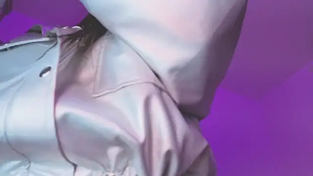 evy orange1 online show from October 2025 01:05:02 AM