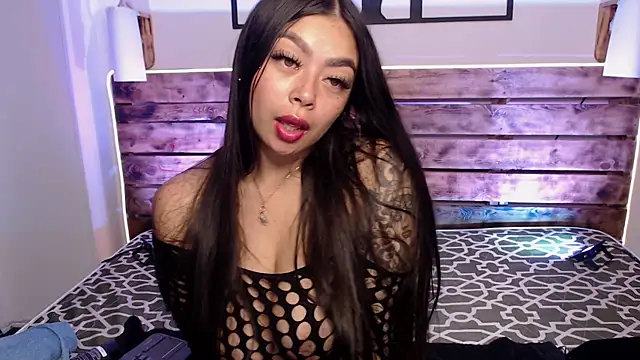 miaa saenz1 online show from January 2025 07:06:01 AM