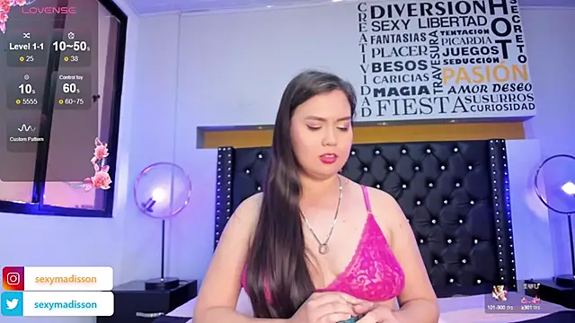 MADISSONLOVE  online show from January 2025 03:16:01 PM