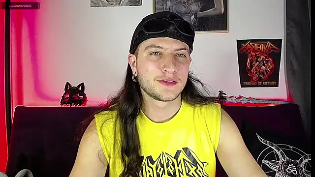 Snapshot of blckwolf_6 chatting on January 2025 02:15:01 AM blckwolf 6 online show from January 2025 02:15:01 AM