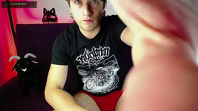 Snapshot of blckwolf_6 chatting on March 2025 11:22:02 PM blckwolf 6 online show from March 2025 11:22:02 PM