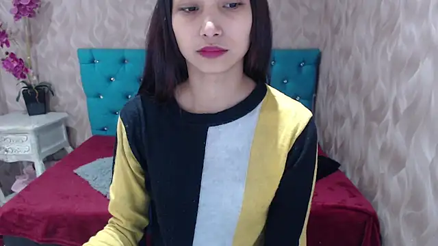 Snapshot of MadelineDoll chatting on January 2025 01:08:02 PM MadelineDoll online show from January 2025 01:08:02 PM