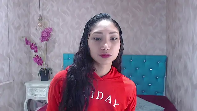 Snapshot of MadelineDoll chatting on February 2025 01:03:01 PM MadelineDoll online show from February 2025 01:03:01 PM
