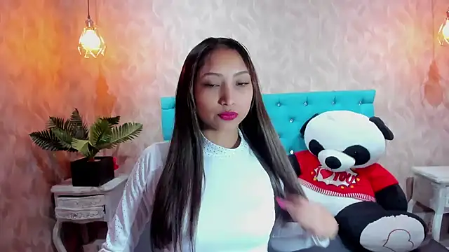 MadelineDoll online show from February 2026 02:18:01 PM