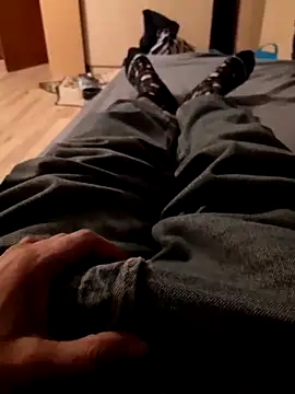 Snapshot of Big_Dick_22_in_Room chatting on December 2024 03:53:02 PM Big Dick 22 in Room online show from December 2024 03:53:02 PM