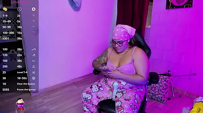 Sharon hils online show from December 2024 04:47:01 PM