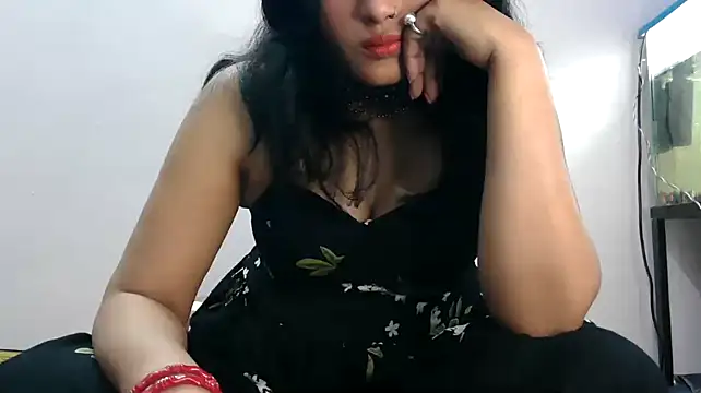 Cute-Tanya online show from December 2024 05:33:02 PM