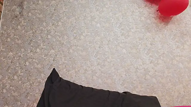 nicol f online show from February 2025 01:34:01 AM