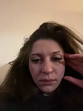 Snapshot of vienncica chatting on December 2024 11:02:01 PM vienncica online show from December 2024 11:02:01 PM