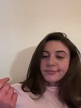Snapshot of vienncica chatting on February 2025 06:42:02 PM vienncica online show from February 2025 06:42:02 PM