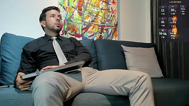 tommy raym0ndg online show from January 2025 12:46:01 AM