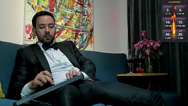 tommy raym0ndg online show from February 2025 11:20:01 PM