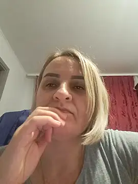 Malichkaanna30 online show from December 2024 07:41:02 PM