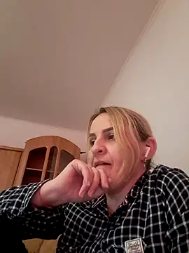 Malichkaanna30 online show from February 2025 12:13:01 PM