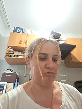 Malichkaanna30 online show from September 2025 11:55:01 AM