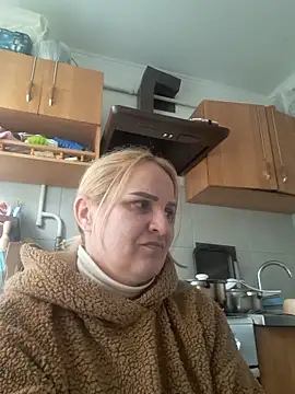 Malichkaanna30 online show from April 2026 02:32:01 PM