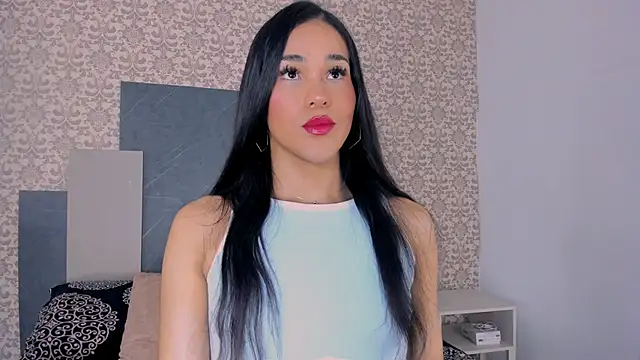 Isa Little Star online show from October 2025 03:13:01 PM