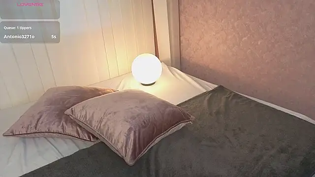 Snapshot of missy_taylor_ chatting on September 2025 08:01:02 PM missy taylor online show from September 2025 08:01:02 PM