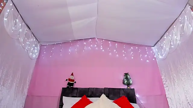 kitty myers online show from December 2024 07:57:02 PM