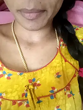 Ambika01 online show from October 2025 01:34:02 PM