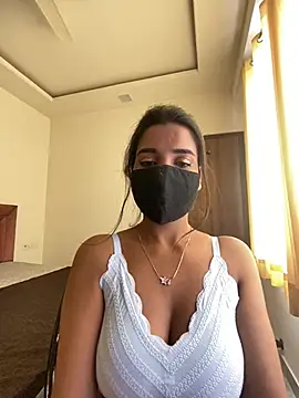 miss lina online show from February 2025 05:21:01 AM