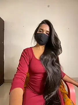 miss lina online show from March 2025 06:11:02 PM