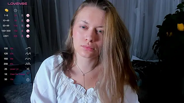 Snapshot of Ariell_Margot_ chatting on January 2025 01:30:01 PM Ariell Margot online show from January 2025 01:30:01 PM