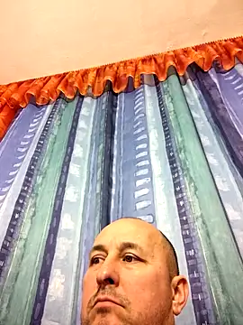 Snapshot of intx800 chatting on February 2025 04:35:01 PM intx800 online show from February 2025 04:35:01 PM