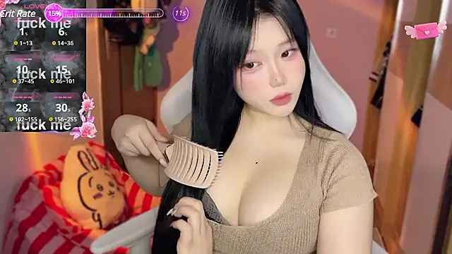 xiSSts online show from December 2024 02:07:01 PM