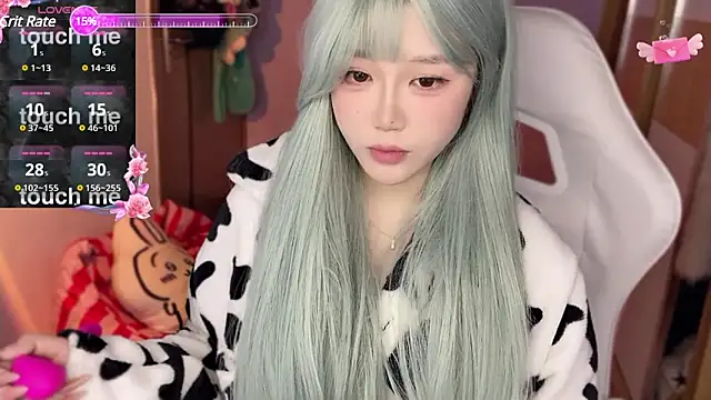 xiSSts online show from January 2025 05:29:01 PM