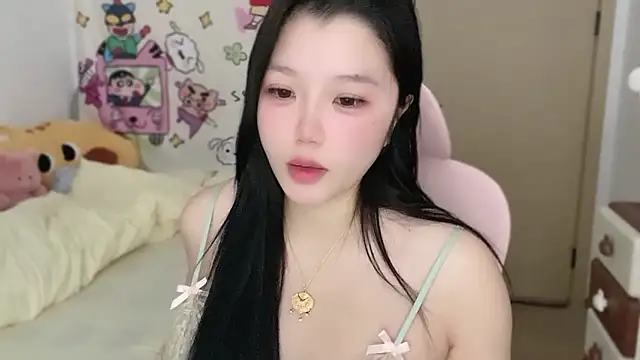 xiSSts online show from September 2025 07:57:02 AM