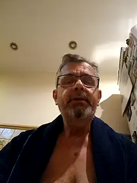 axecoman60 online show from January 2025 06:56:01 AM