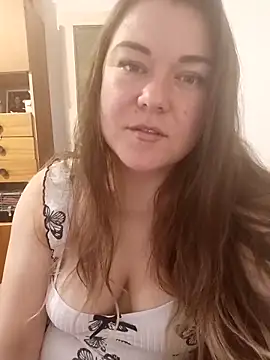 LunikaLunaX online show from June 2026 10:31:01 AM