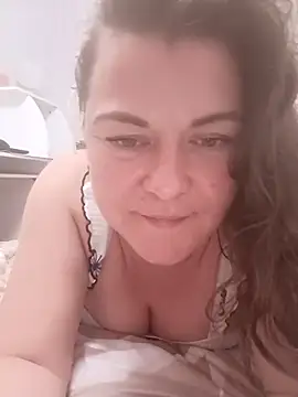 LunikaLunaX online show from June 2026 09:46:01 PM
