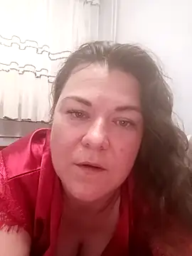 LunikaLunaX online show from June 2026 05:26:01 PM