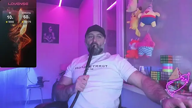 MAGABEAR077 online show from February 2025 06:29:02 PM