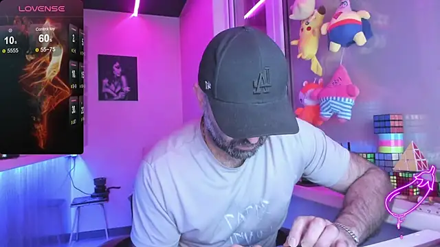 MAGABEAR077 online show from February 2025 01:28:02 PM