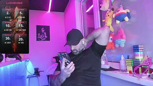 MAGABEAR077 online show from March 2025 08:32:01 PM