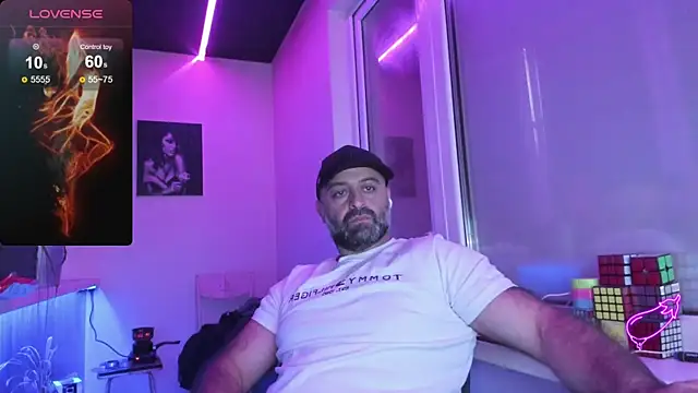 MAGABEAR077 online show from September 2025 09:09:01 AM