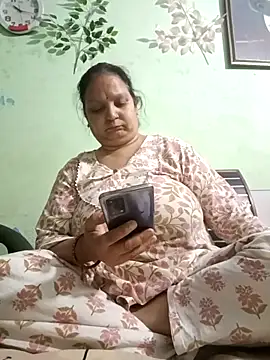 Kavya kapoor online show from March 2025 04:35:02 PM