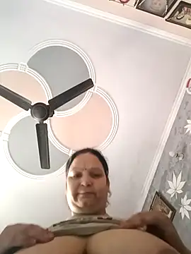 Kavya kapoor online show from October 2025 02:11:02 AM