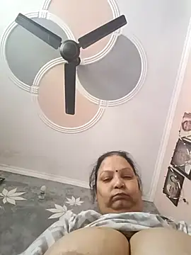 Kavya kapoor online show from November 2025 05:19:02 AM